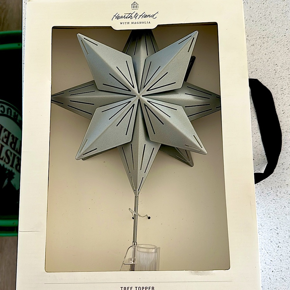 Magnolia hearth and hand tree topper